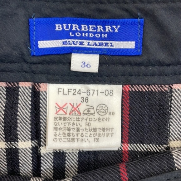 AUTHENTIC Burberry Vintage Iconic Check Fringe Wrap Mini Skirt in Black& Red - Picture 5 of 9